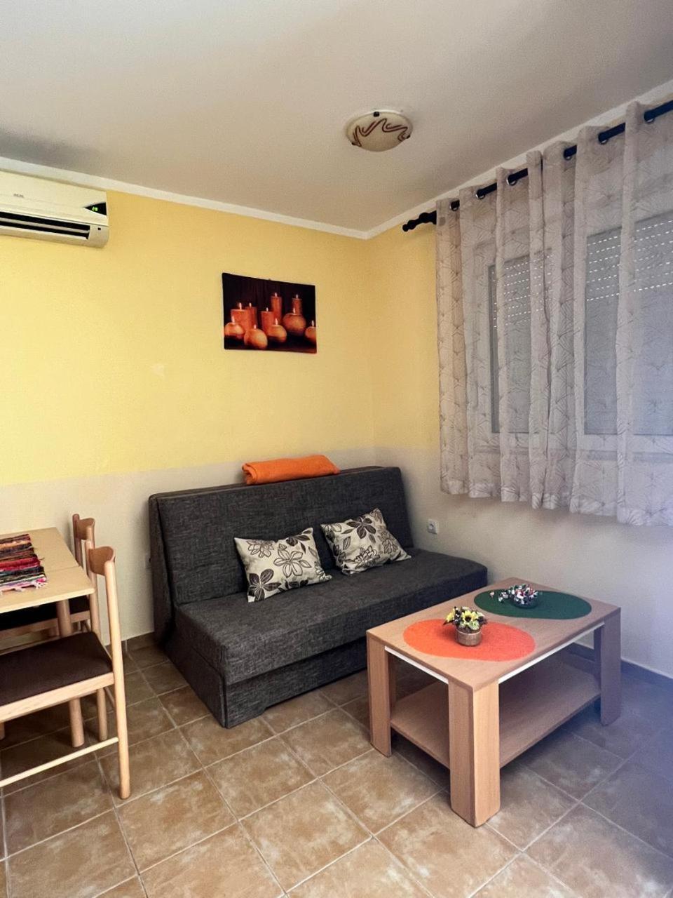 Apartments Brnjada Sutomore Cameră foto